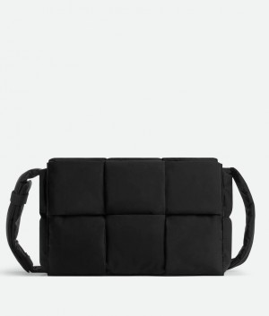 Bottega Veneta Pillow Cassette Miesten Crossbody Laukut Mustat | SN-BTGV594850