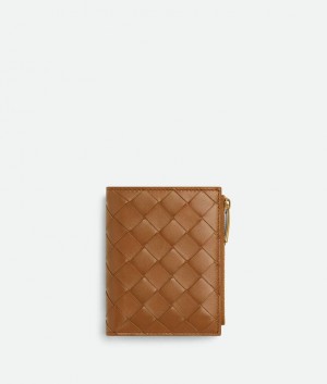 Bottega Veneta Small Intrecciato Bi-fold Zip Naisten Pieni lompakko Ruskea | SN-BTGV594312