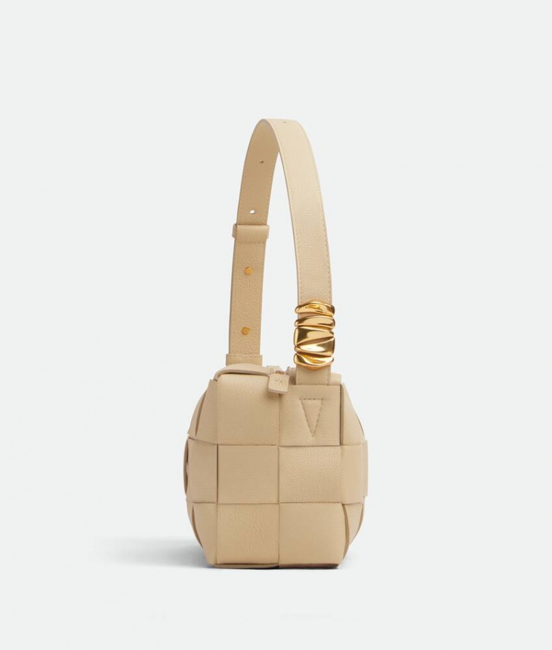 Bottega Veneta Brick Cassette Naisten Olkalaukku Aprikoosi | SN-BTGV593468