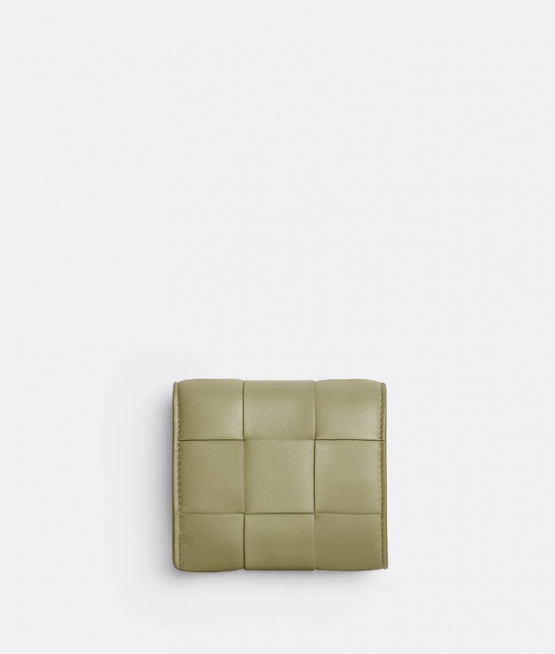 Bottega Veneta Cassette Tri-fold Zip Naisten Pieni lompakko Khaki | SN-BTGV594302