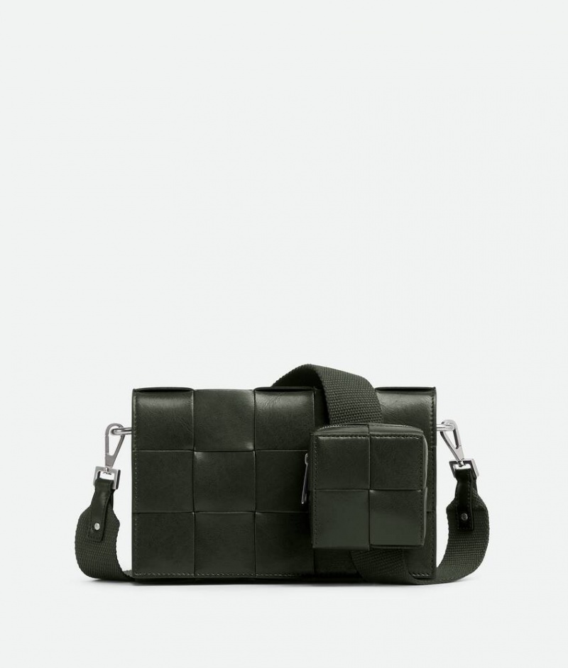 Bottega Veneta Cassette With Versatile Strap Miesten Crossbody Laukut Tummanvihreä | SN-BTGV594848