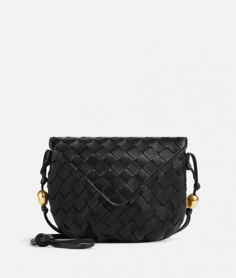 Bottega Veneta On Strap Naisten Pouches Mustat | SN-BTGV594432