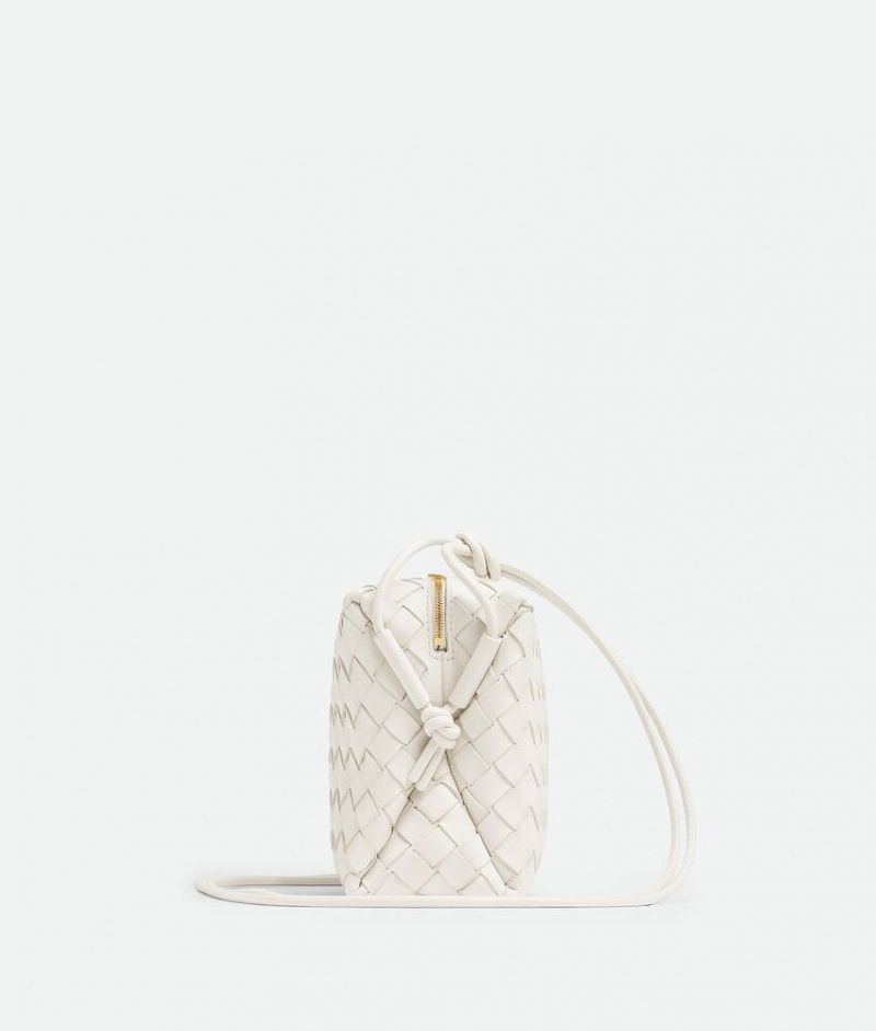 Bottega Veneta Small Loop Camera Naisten Crossbody Laukut Valkoinen | SN-BTGV593420