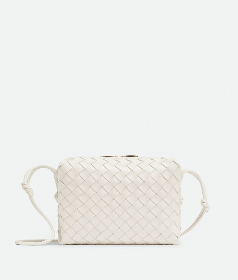 Bottega Veneta Small Loop Camera Naisten Crossbody Laukut Valkoinen | SN-BTGV593420